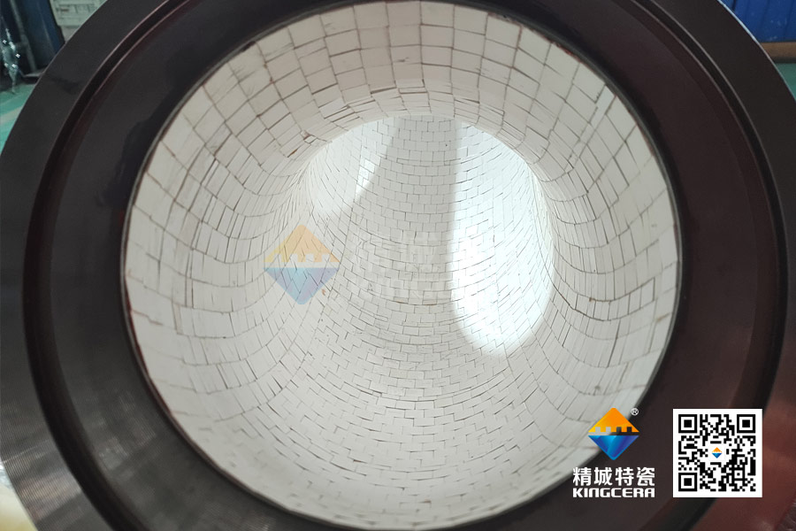 耐磨陶瓷贴片管道