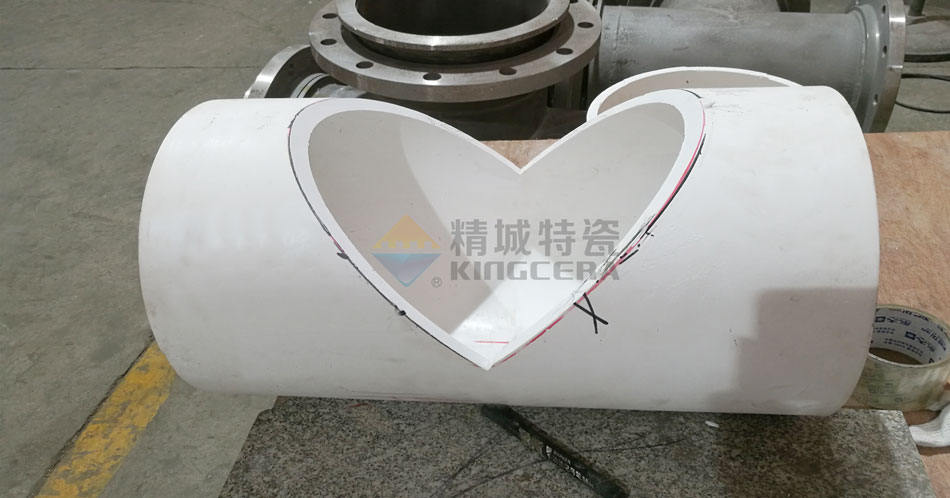 整体成型陶瓷三通管